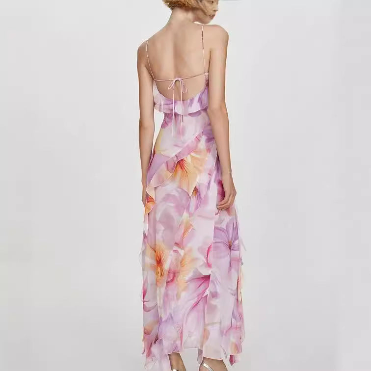 VivaJolie | Une robe longue à fines bretelles et imprimés