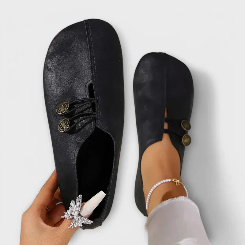 VivaJolie | Loafer en daim moka qui vous accompagne partout.